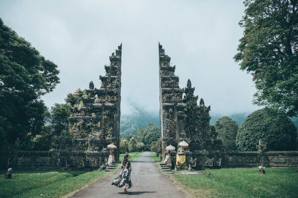 North Bali Instagram Tour: Scenic Highland, Lakes & Jungle Vistas