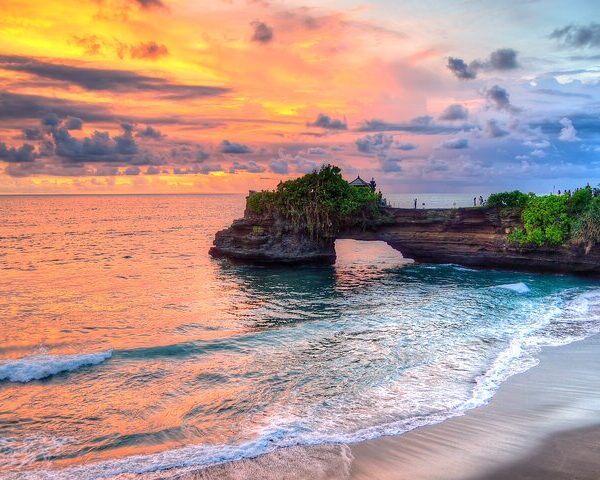 Tanah Lot Temple & Coastal Sunset Tour