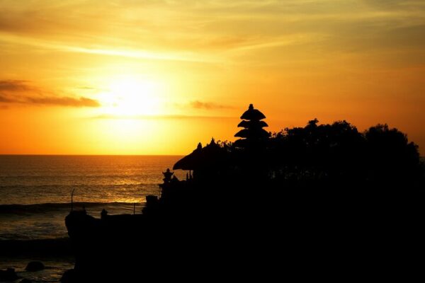 Tanah Lot Temple & Coastal Sunset Tour