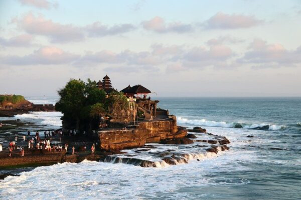 Tanah Lot Temple & Coastal Sunset Tour
