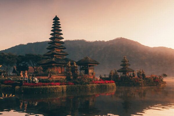 Tanah Lot Temple & Coastal Sunset Tour